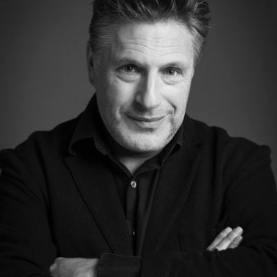 Patrick Marber 2018 by Helen Maybanks.jpg