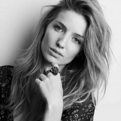 Annabelle Wallis